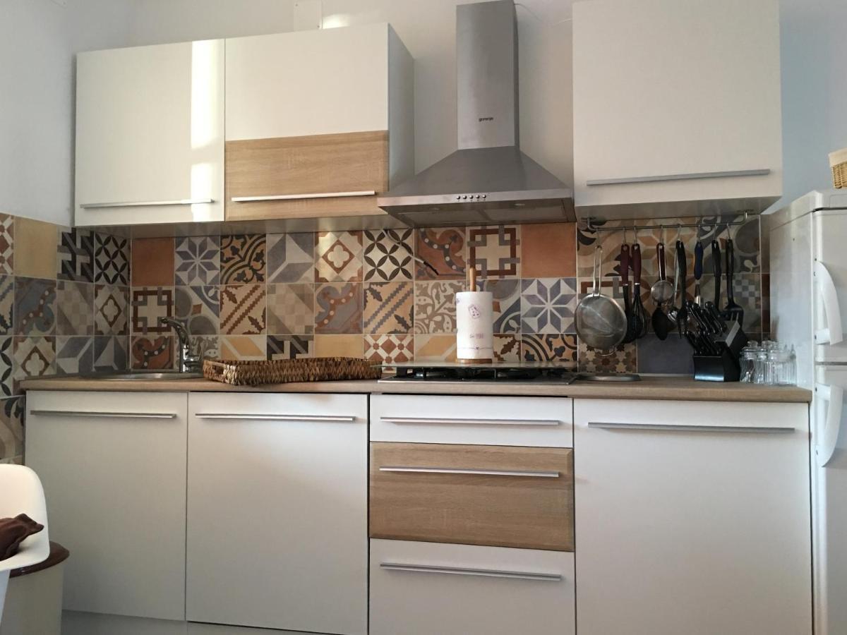 Apartments By The Sea Blace, Neretva Delta - Usce Neretve - 16068 Εξωτερικό φωτογραφία