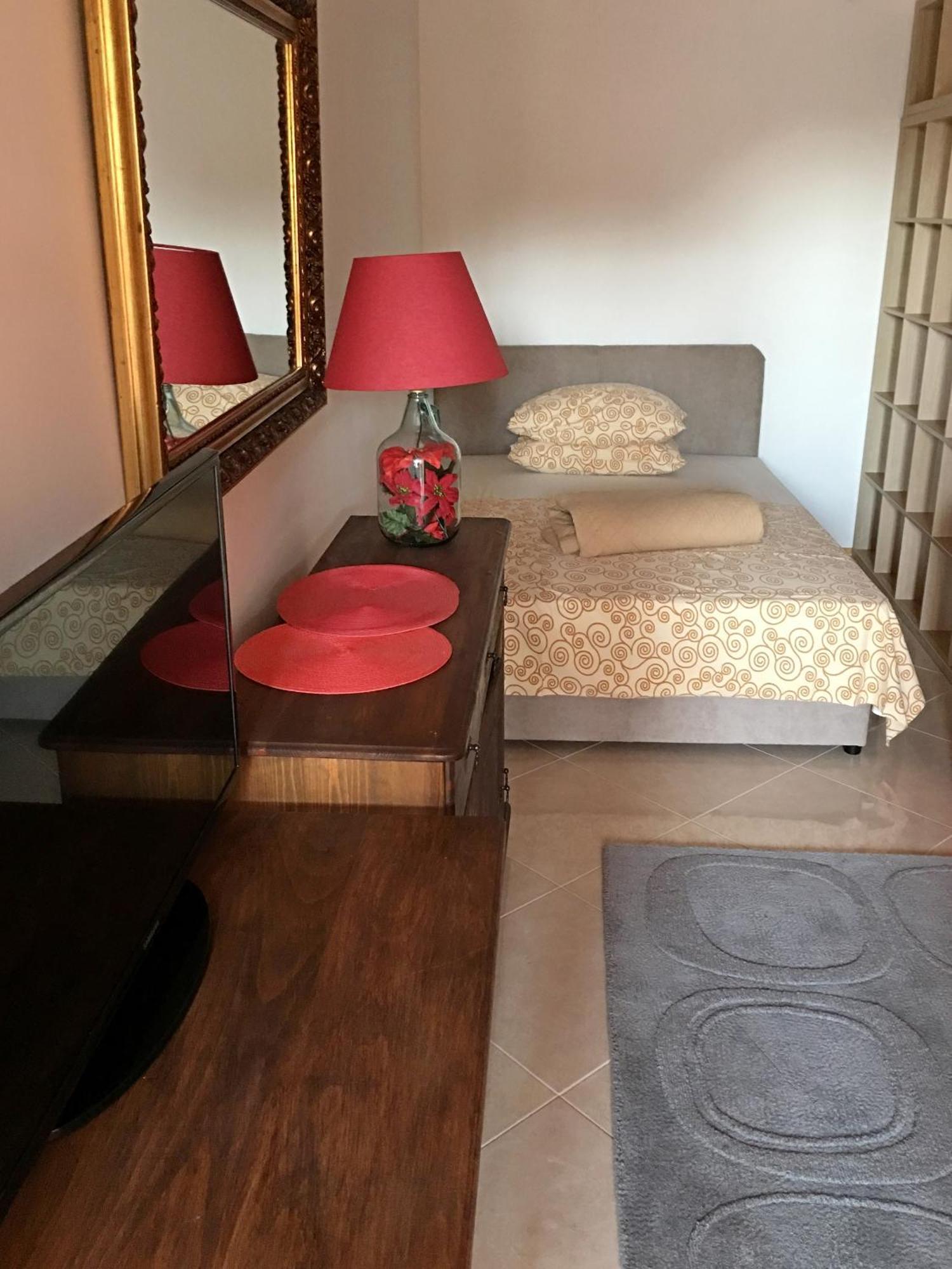 Apartments By The Sea Blace, Neretva Delta - Usce Neretve - 16068 Εξωτερικό φωτογραφία